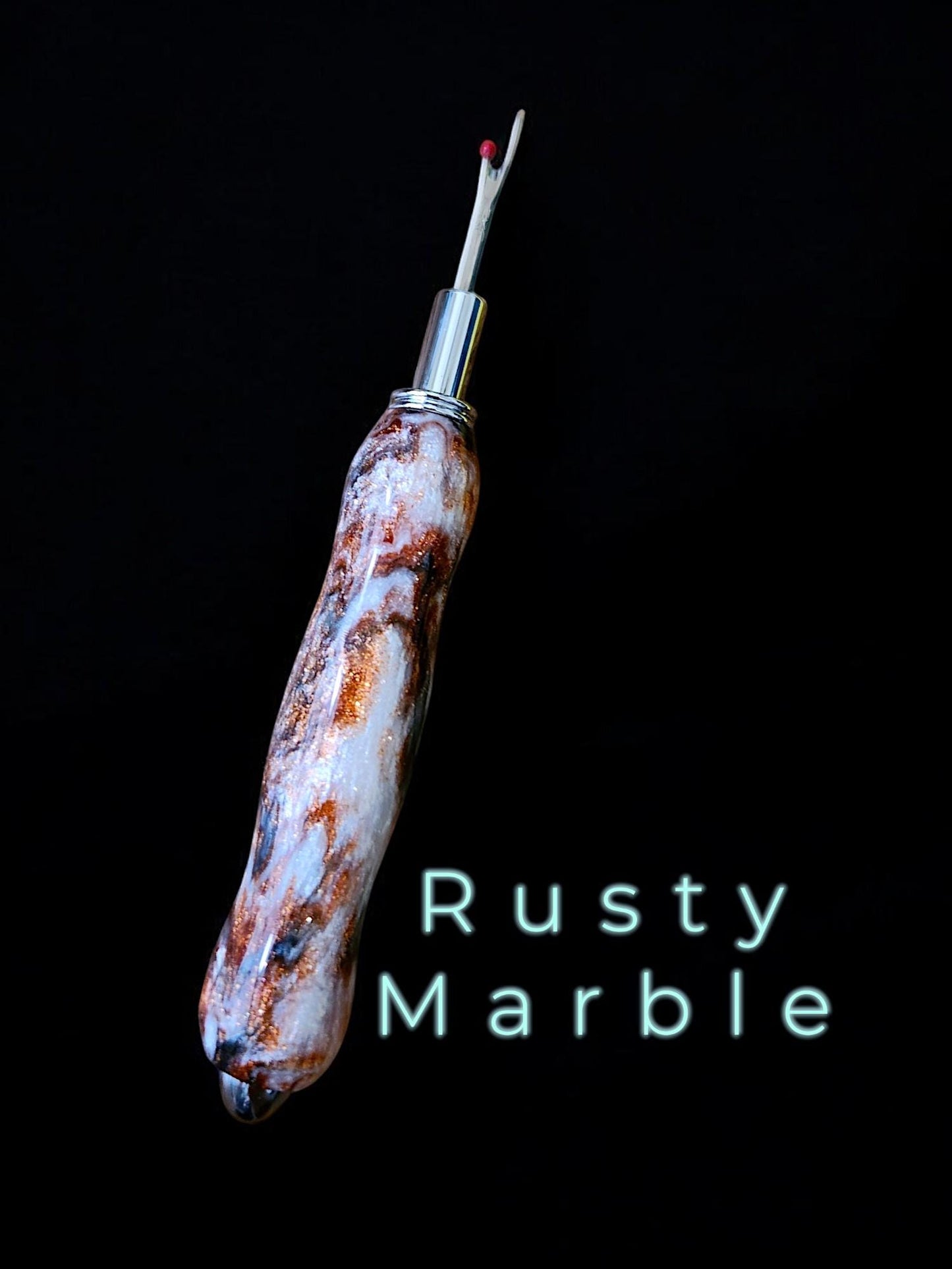 Seam Rippers/ stillehtto /seam rollers/ snips/ ripper pendants