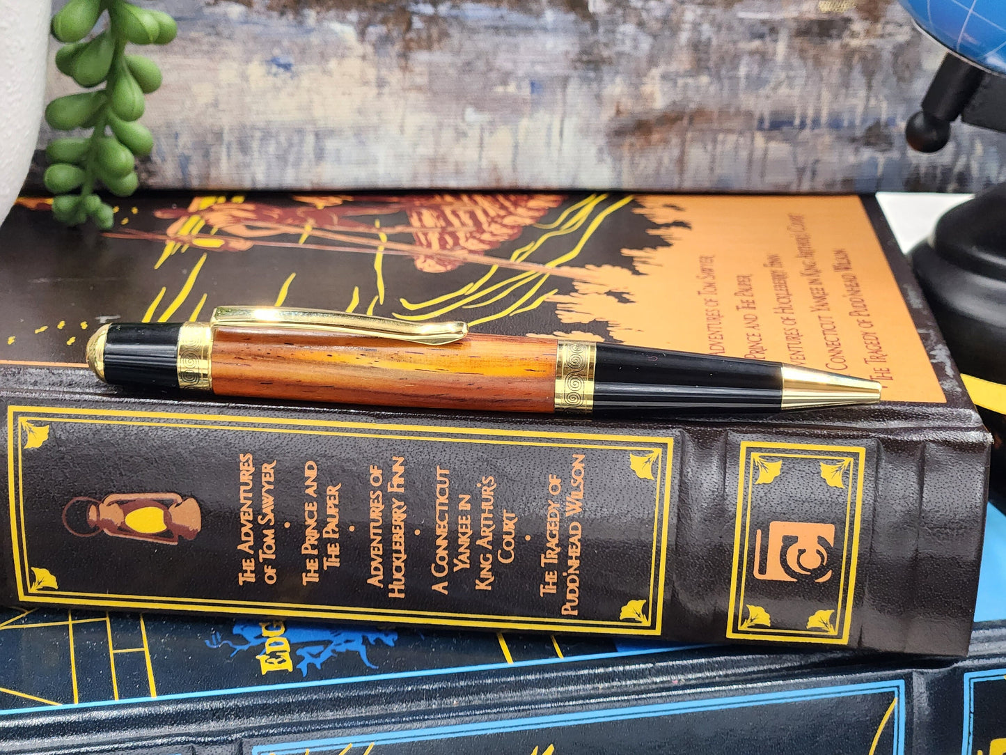 Cocobolo Gatsby Gold Twist Pen